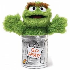 Discount 🌟 Sesame Street Soft Toy Oscar The Grouch ⭐